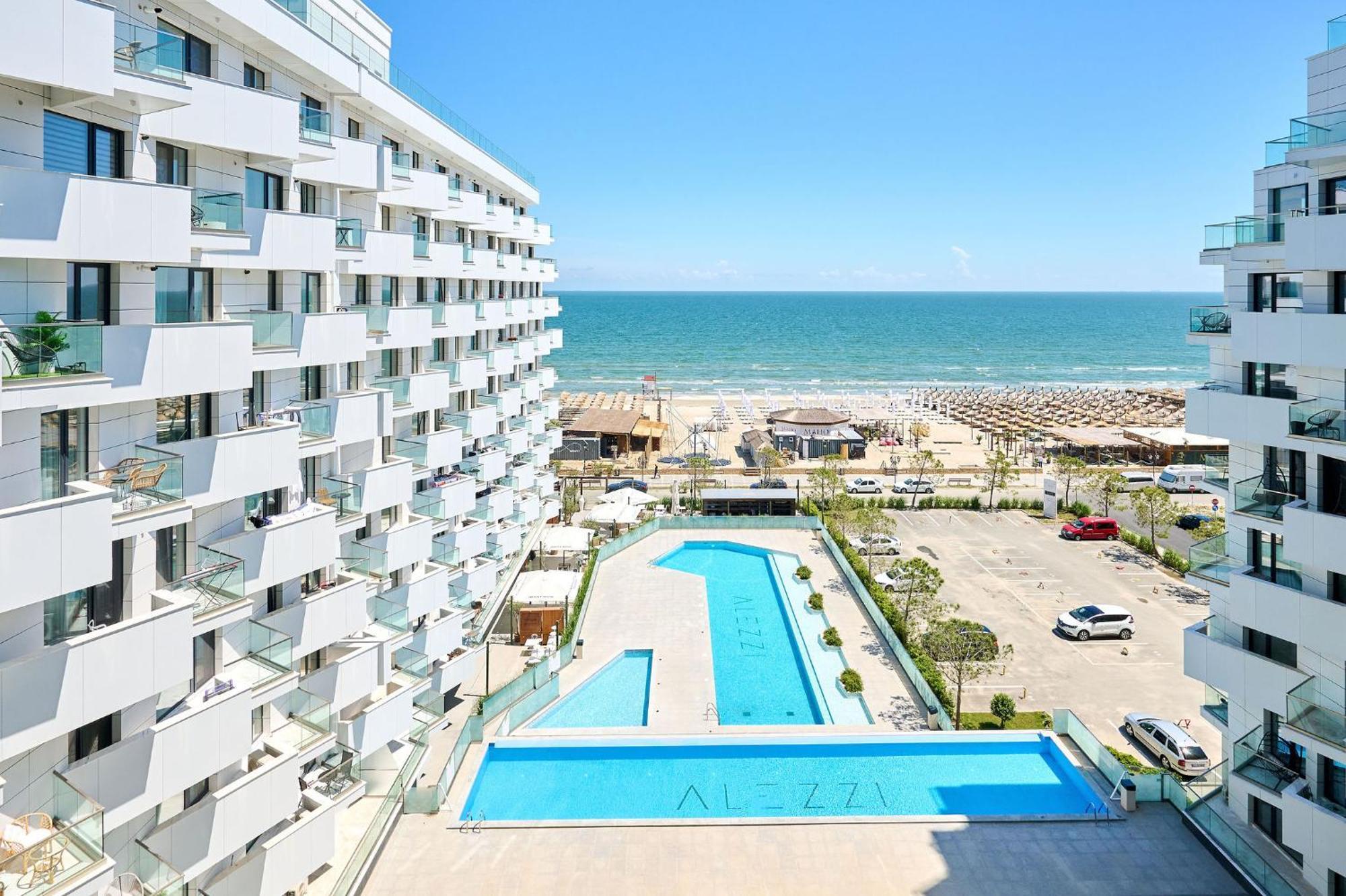 Mira Studio In Infinity Beach Resort - Parking Mamaia Luaran gambar