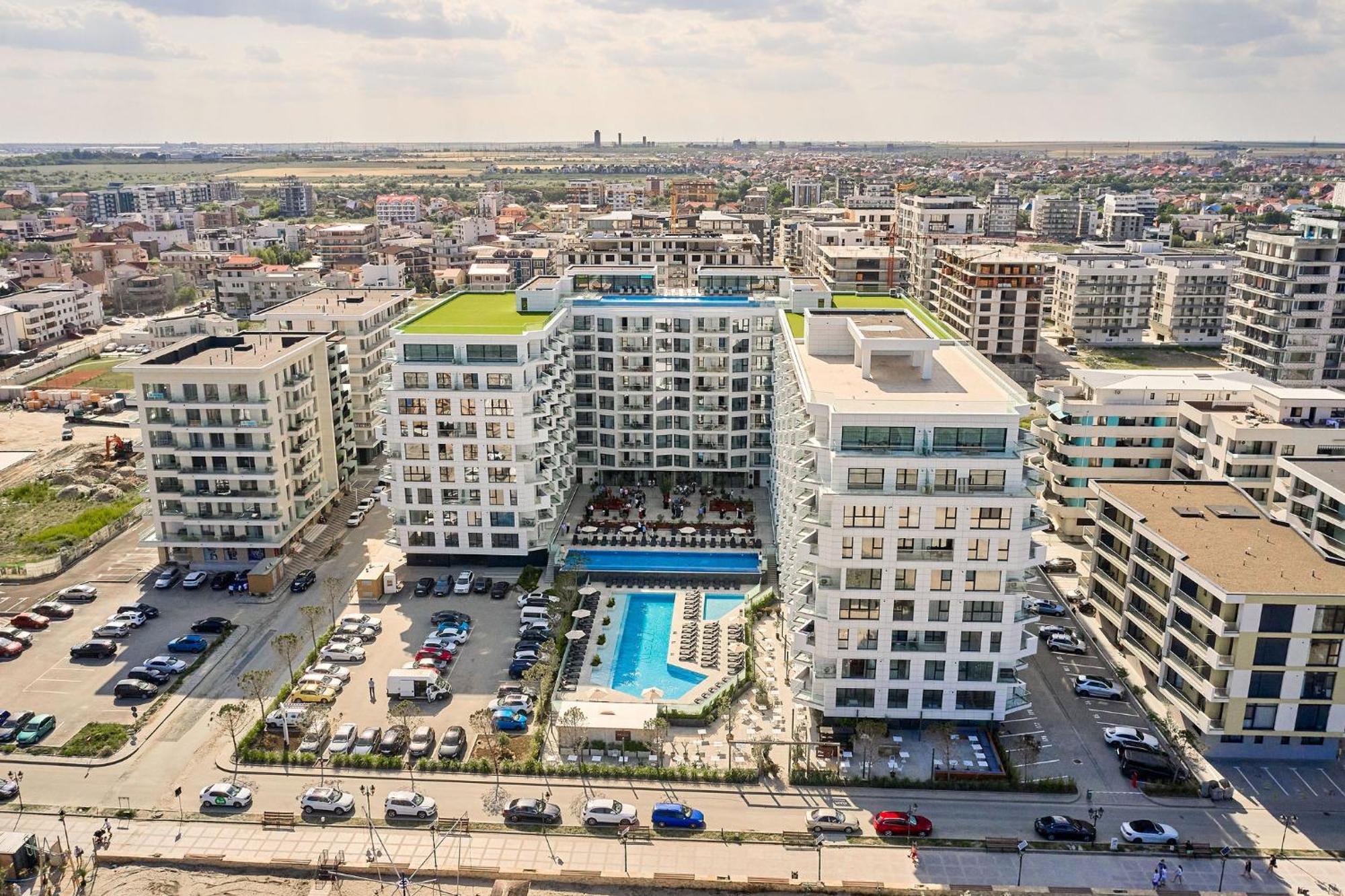 Mira Studio In Infinity Beach Resort - Parking Mamaia Luaran gambar